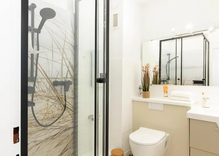 Hanse 14 شقة شاربوتس